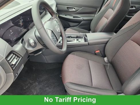 New 2026 Nissan Sentra SR FWD image 10