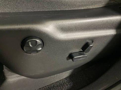 Used 2019 Jeep Grand Cherokee Limited AWD/4WD image 29