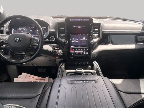 Used 2025 RAM 1500 Limited AWD/4WD image 15