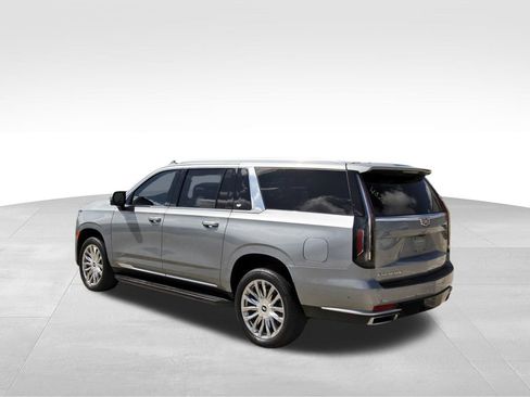 Certified 2024 Cadillac Escalade ESV Premium Luxury image 3
