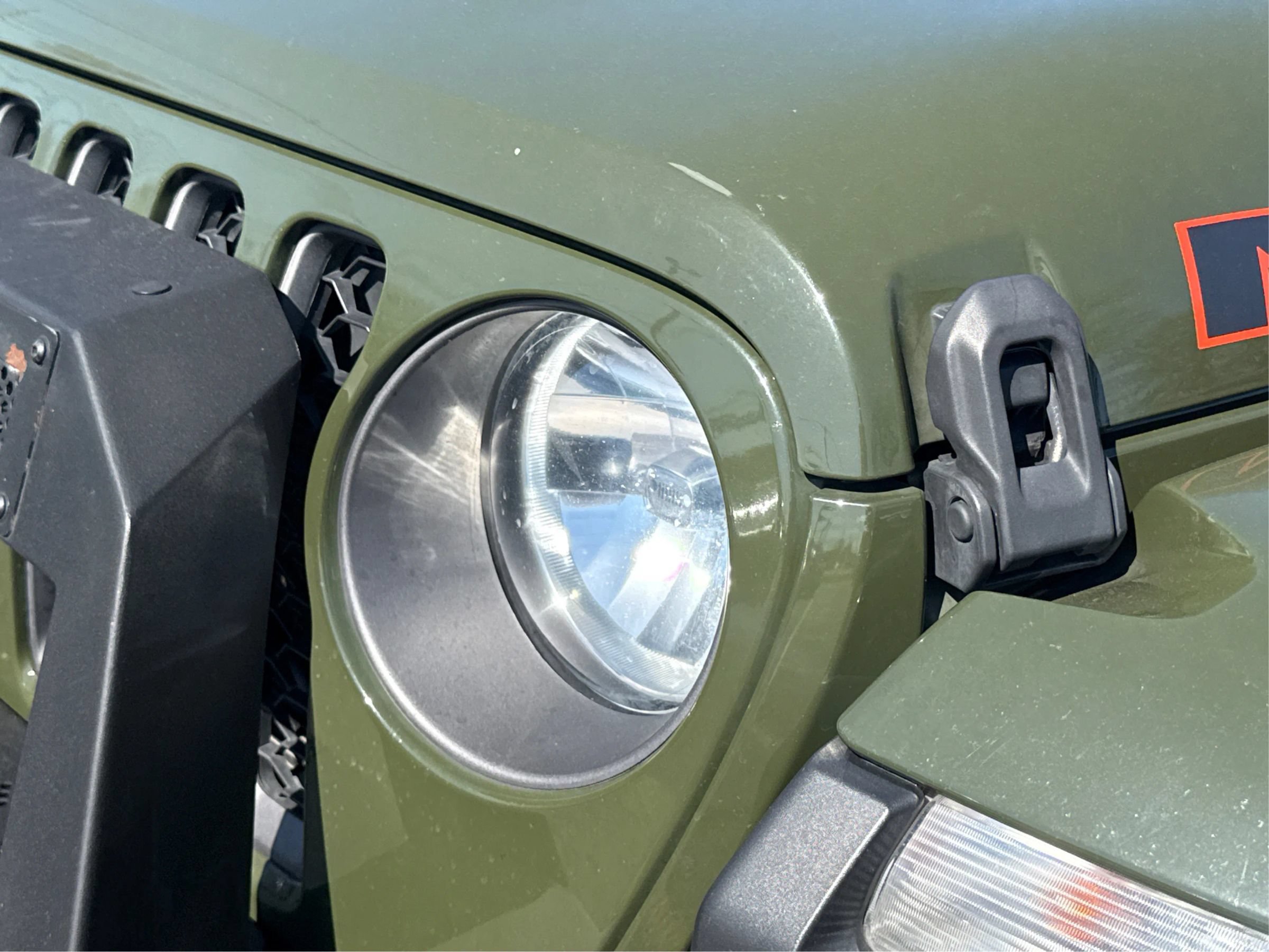 Used 2022 Jeep Gladiator Mojave w/ Cold Weather Group AWD/4WD image 24