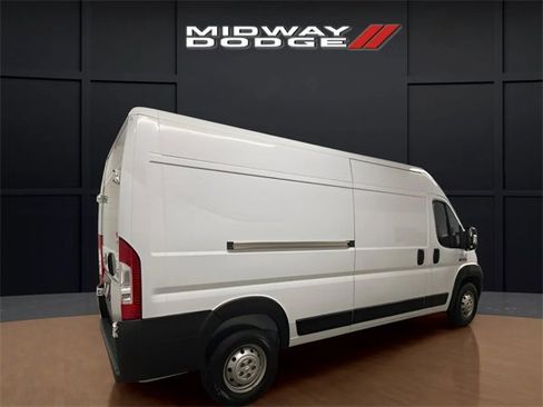 Used 2022 RAM ProMaster 2500 image 4