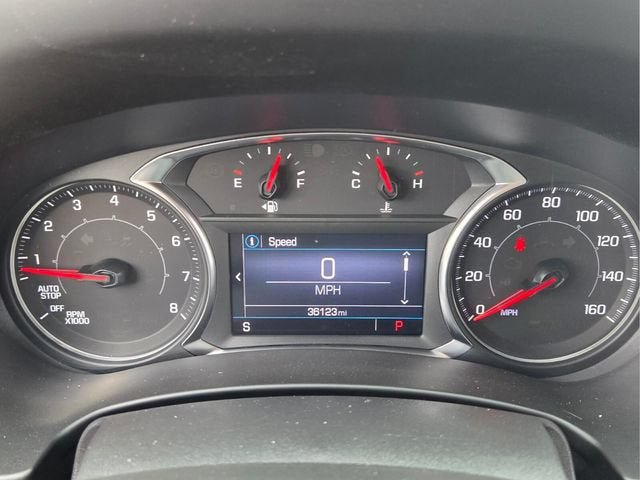 Used 2023 GMC Terrain SLE w/ Driver Convenience Package FWD image 34