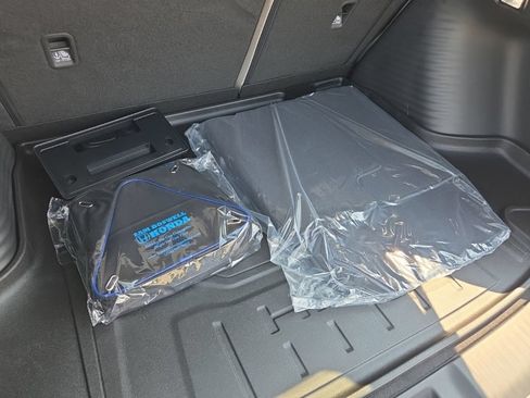 New 2027 Honda HR-V EX-L image 60