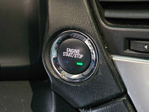 Used 2018 Chevrolet Tahoe LT w/ Luxury Package AWD/4WD image 44
