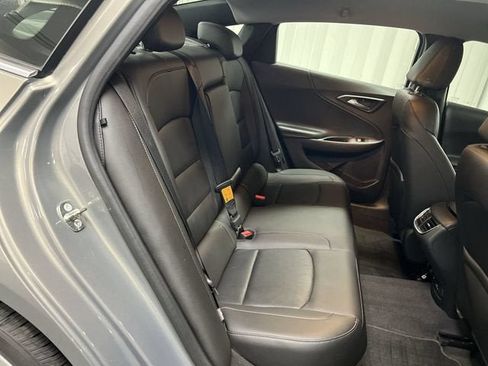 Certified 2018 Chevrolet Malibu LT w/ Leather Package FWD image 26
