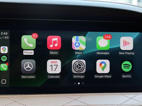 Used 2018 Mercedes-Benz S 560 4MATIC Sedan image 22