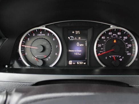 Used 2017 Toyota Camry SE w/ Moonroof Package image 17