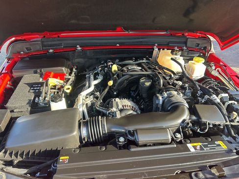 Used 2022 Jeep Gladiator Rubicon w/ LED Lighting Group image 16