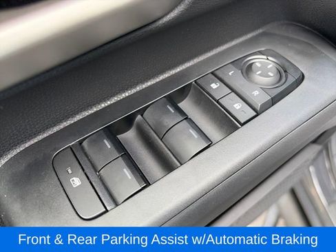 Used 2024 Toyota Tacoma TRD Sport w/ TRD Sport Upgrade Package image 17