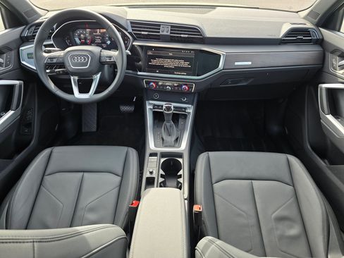 Certified 2025 Audi Q3 2.0T Premium w/ Convenience Package image 41