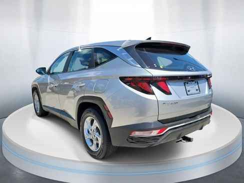 Used 2024 Hyundai Tucson SE FWD image 3