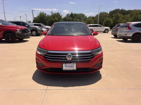 Used 2019 Volkswagen Jetta SE FWD image 7