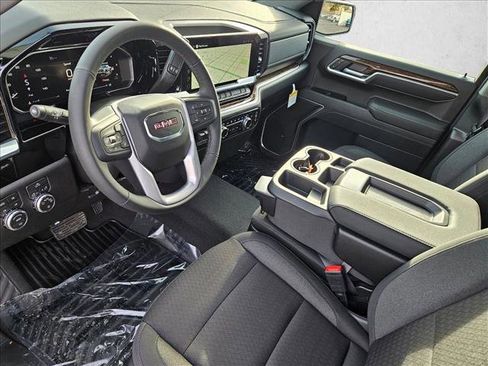 New 2026 GMC Sierra 1500 SLE w/ X31 Off-Road Package image 3