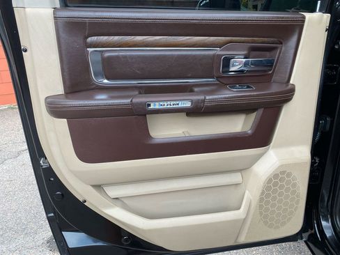 Used 2016 RAM 2500 Longhorn w/ Convenience Group image 30