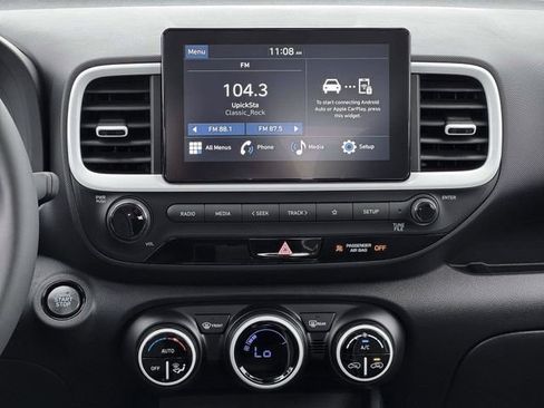 New 2026 Hyundai Venue SEL FWD image 19
