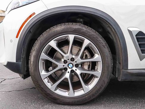 Used 2024 BMW X5 xDrive40i image 11