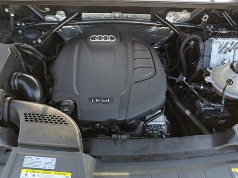 Used 2018 Audi Q5 2.0T Premium Plus w/ Premium Plus Package AWD/4WD image 32
