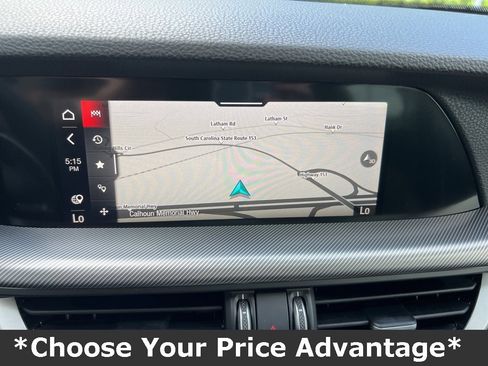 Used 2022 Alfa Romeo Stelvio Veloce image 85