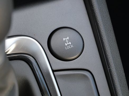 Certified 2023 Hyundai Kona SEL image 29