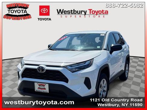 Certified 2023 Toyota RAV4 LE FWD image 5