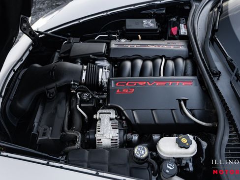 Used 2012 Chevrolet Corvette Coupe image 28