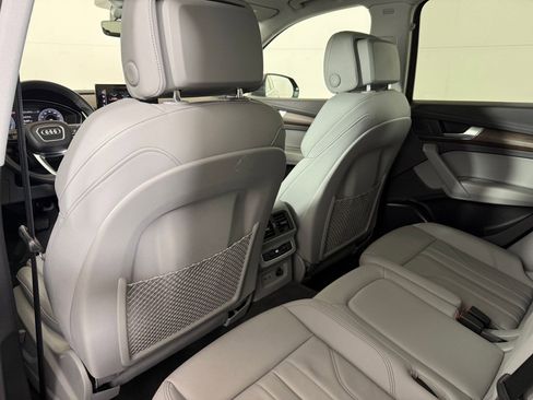 Certified 2024 Audi Q5 e Premium image 14