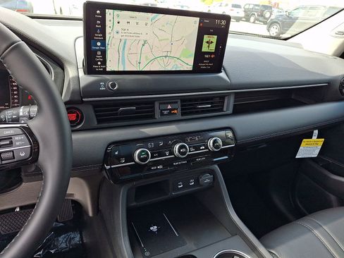 New 2026 Honda Pilot Touring image 8