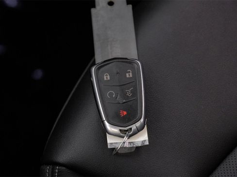 Used 2024 Cadillac XT6 Premium Luxury image 64