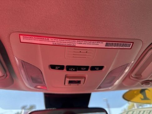 Certified 2022 Toyota Corolla LE FWD image 27