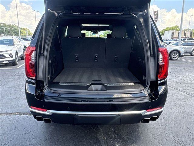 Certified 2026 GMC Yukon XL Denali w/ Denali Reserve Package AWD/4WD image 26