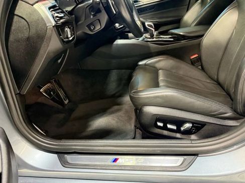 Used 2019 BMW M5 w/ Executive Package image 22