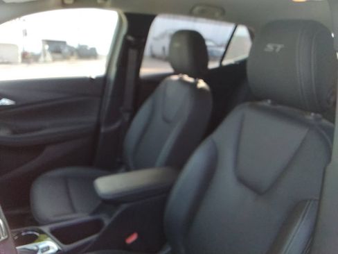 Used 2024 Buick Encore GX Sport Touring w/ Comfort Package FWD image 10