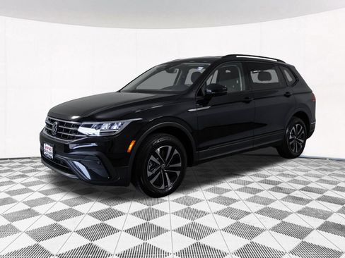 Used 2022 Volkswagen Tiguan S FWD image 10