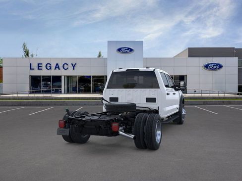 New 2025 Ford F550 XL image 8