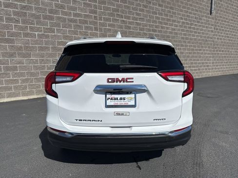 Used 2023 GMC Terrain SLT image 6