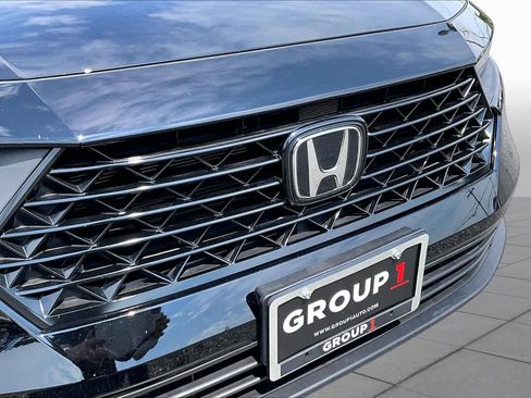 Used 2023 Honda Accord EX image 29