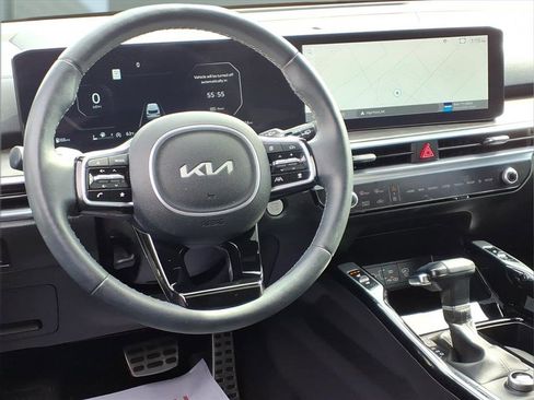 Used 2024 Kia Sorento SX Prestige image 13