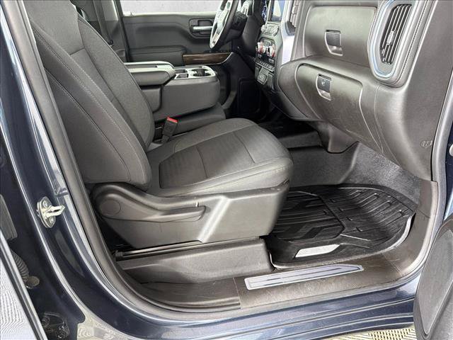 Used 2021 GMC Sierra 1500 SLE w/ X31 Off-Road Package AWD/4WD image 13