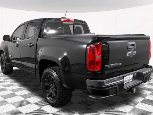 Used 2019 Chevrolet Colorado Z71 w/ Z71 Midnight Edition AWD/4WD image 20