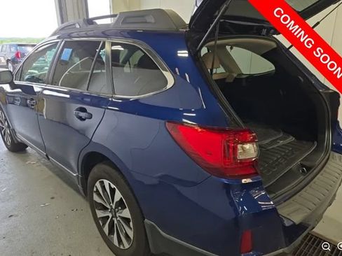 Used 2017 Subaru Outback 2.5i Limited AWD/4WD image 2