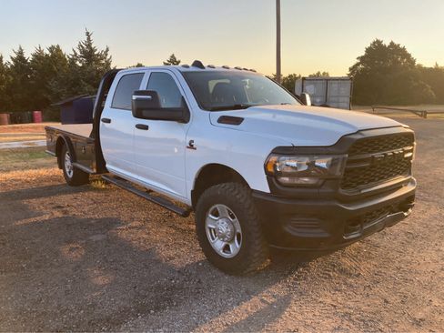 Used 2023 RAM 3500 Tradesman AWD/4WD image 10