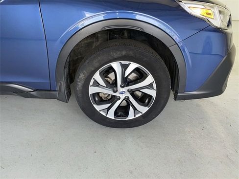 Used 2021 Subaru Outback Touring XT image 14