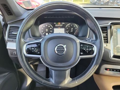 Used 2018 Volvo XC90 T5 Momentum image 23