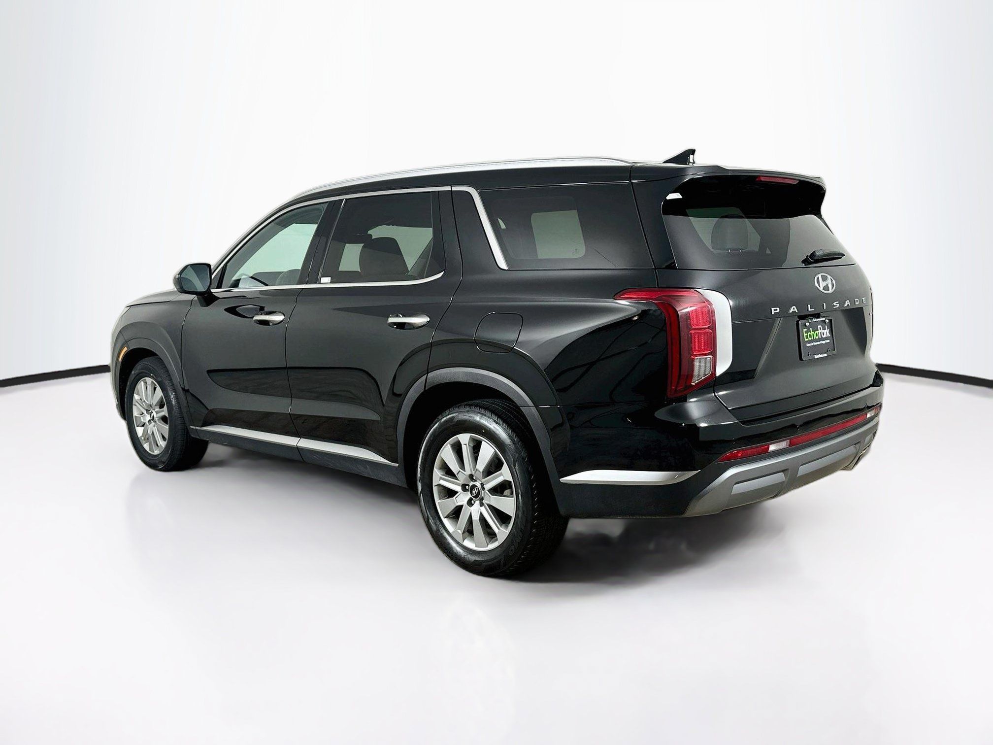 Used 2025 Hyundai Palisade SEL AWD/4WD image 5