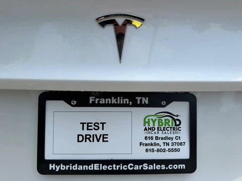 Used 2023 Tesla Model 3 Standard Range RWD image 4