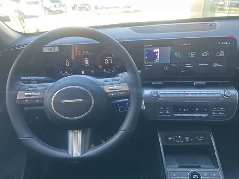 New 2026 Hyundai Kona SEL Premium image 17