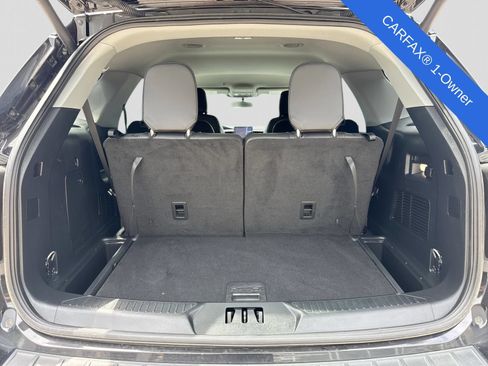 Used 2023 Ford Explorer XLT w/ Equipment Group 202A AWD/4WD image 40