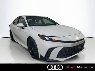 Used 2025 Toyota Camry SE w/ Multimedia Upgrade Package video 1