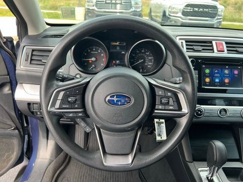 Used 2019 Subaru Outback 2.5i AWD/4WD image 29